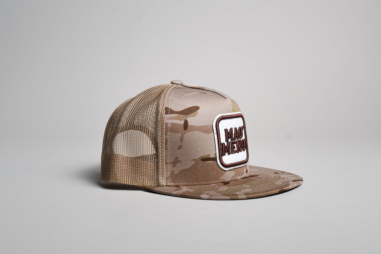 Gorra Mao’ Meno’ Desert Camo