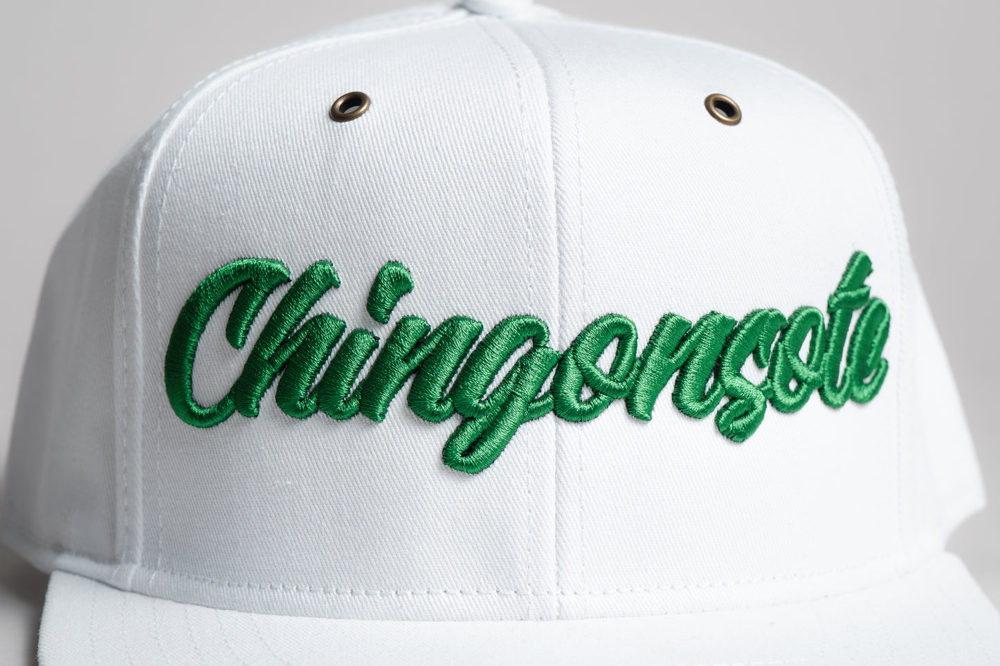 Gorra Chingonsote Cursiva (Blanco/Verde)