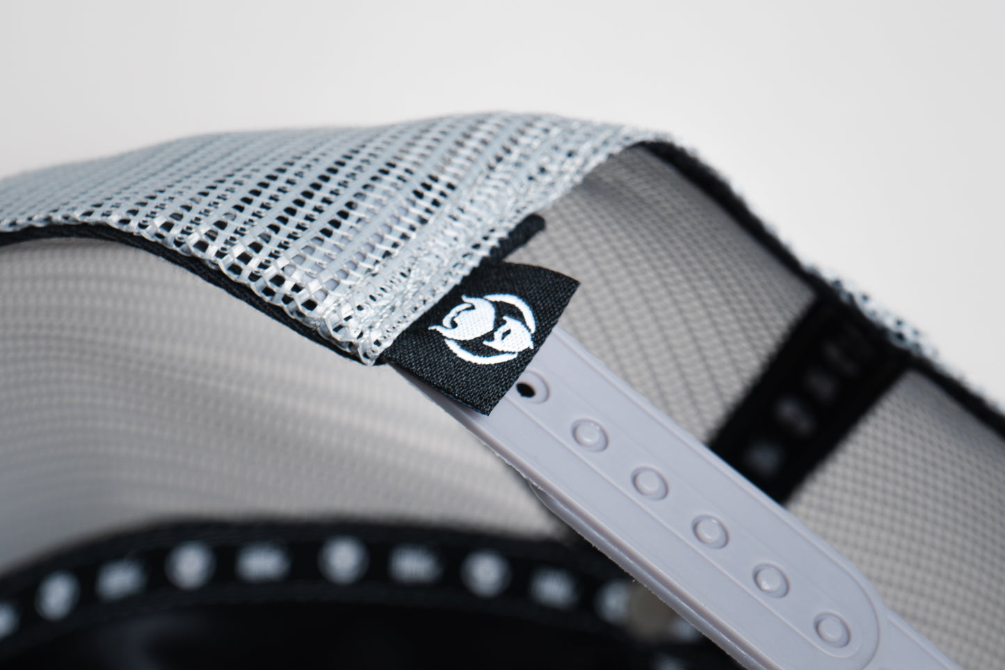 El Vikingo "Silver Bullet"- Snapback