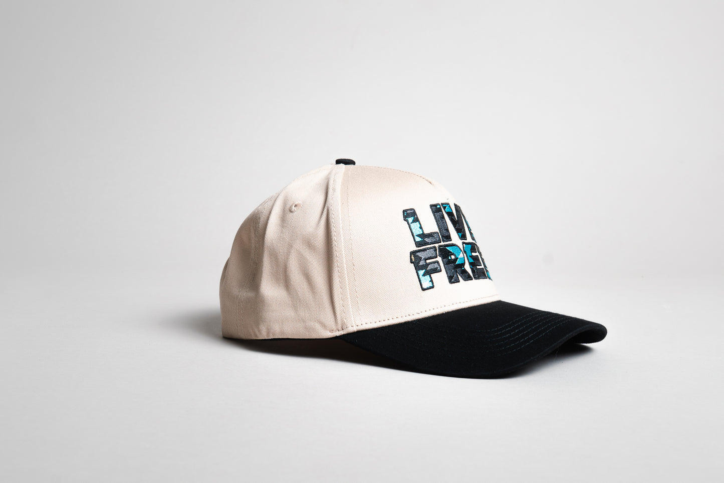 El Vikingo Tribú- LIVE FREE- Snapback