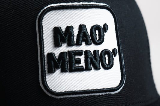 *Gorra Mao' Meno' Cuadro (Negra)
