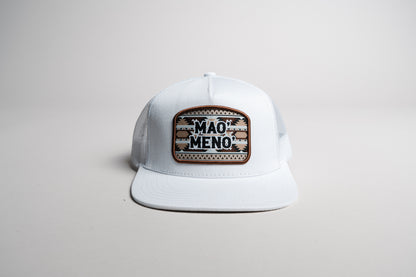 Gorra Mao meno parche tribal blanca