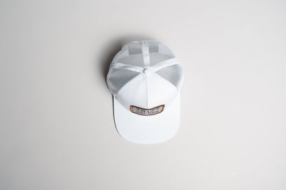 Gorra Mao meno parche tribal blanca
