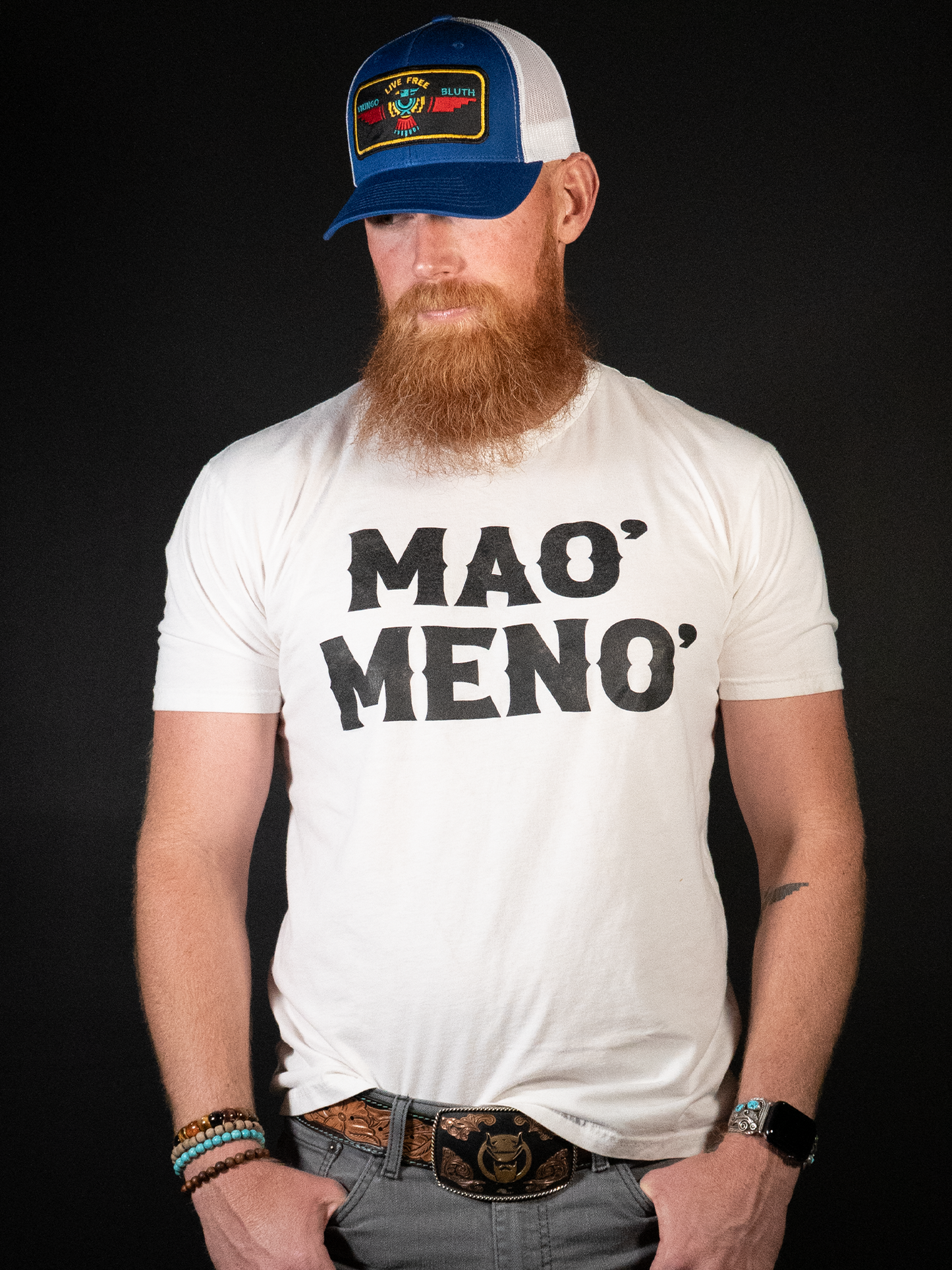 Camiseta Mao' Meno' (Blanca)